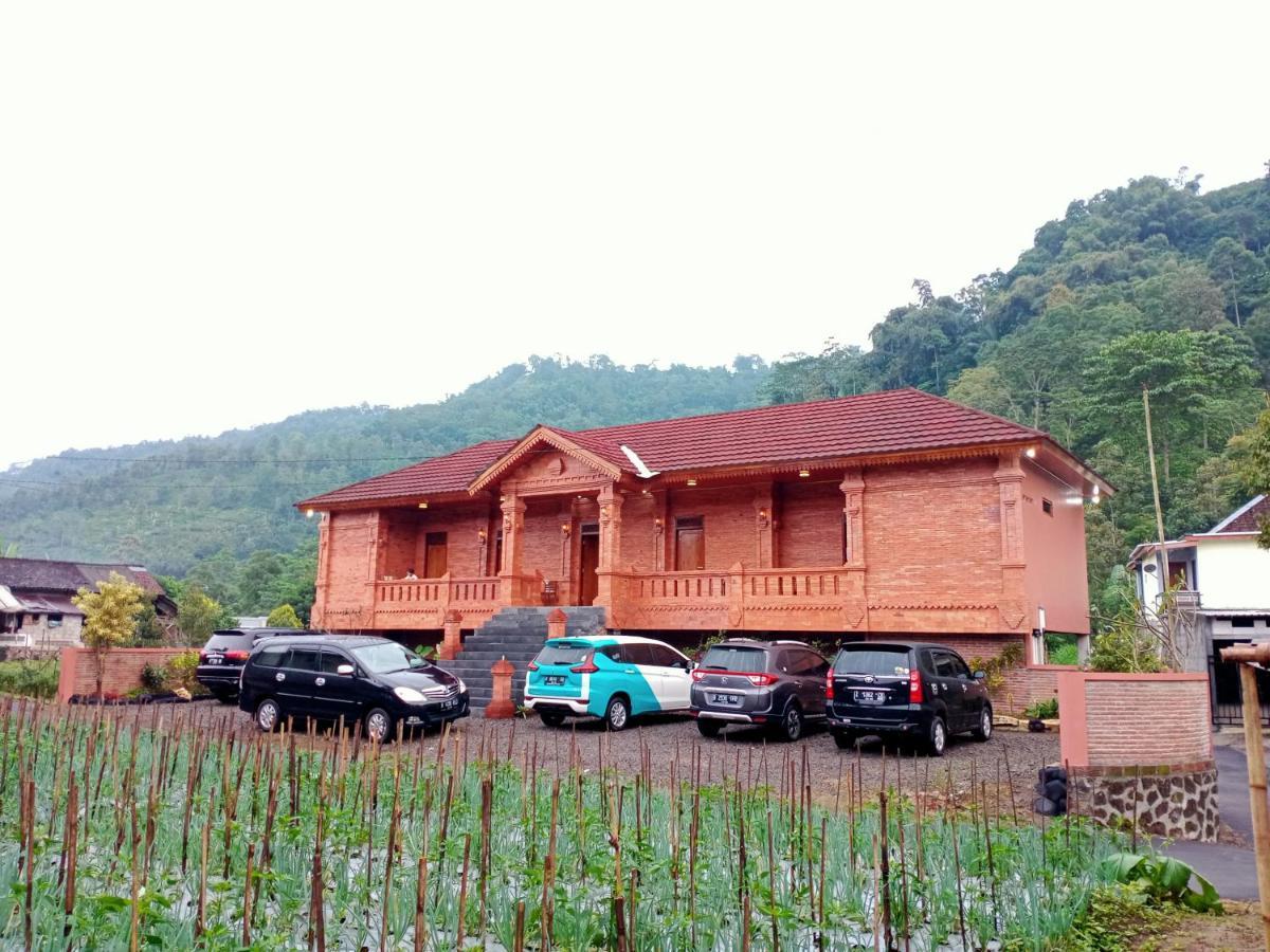Villa Pringgitan ตาวังมางู ภายนอก รูปภาพ